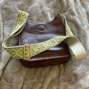 Women’s purse with changeable  strap
